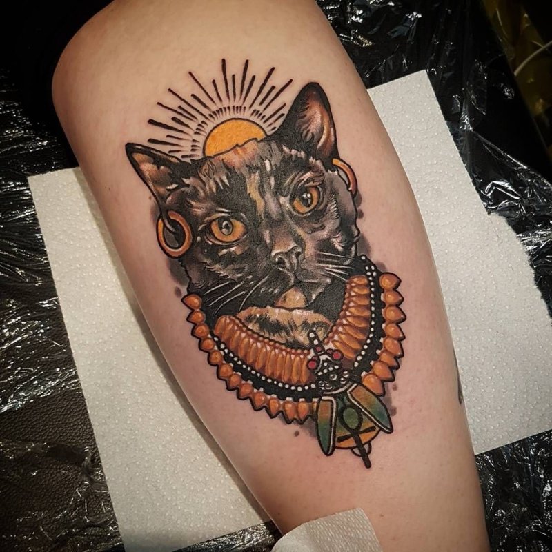 Кошка Бастет тату