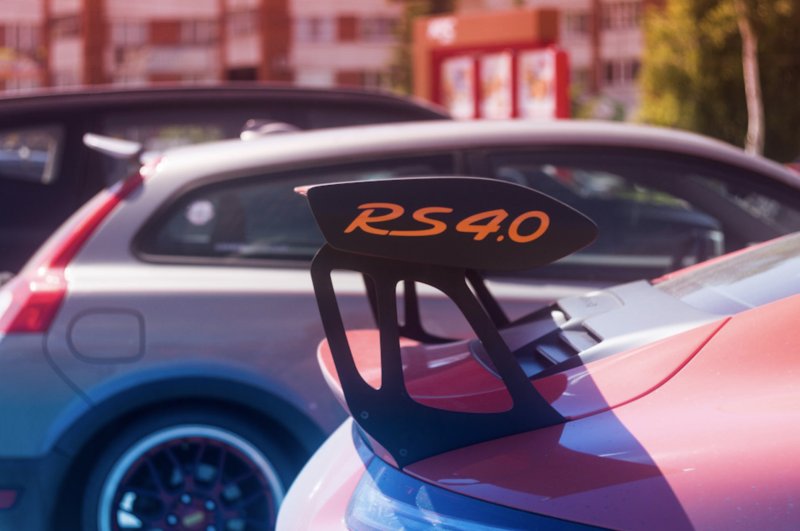 Порше 911 сзади