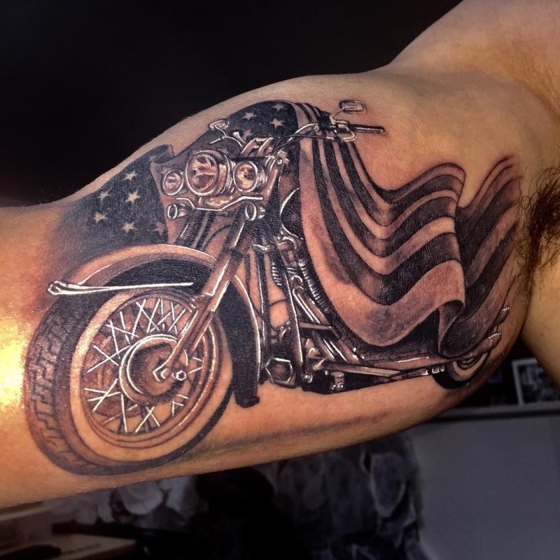 Мотоциклы Harley-Davidson тату