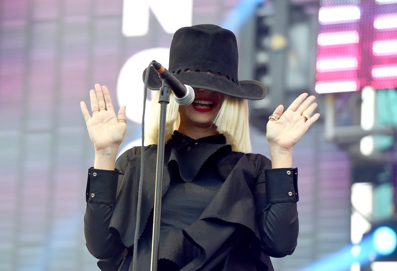 Sia 2000