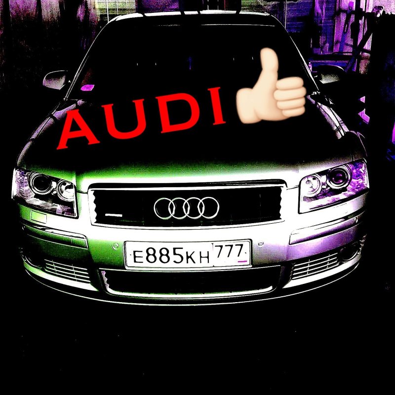 Девушка на Ауди а7