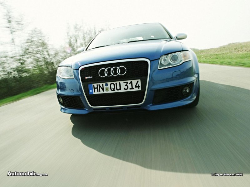 Эмблема универсальная Audi TTS