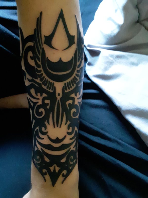 Джим Холден Assassins Creed