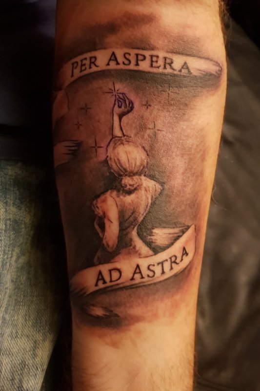 Per aspera ad Astra Татуировка на руке