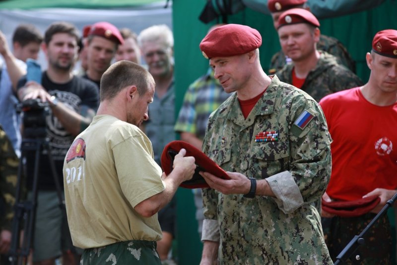 Спецназ краповый берет