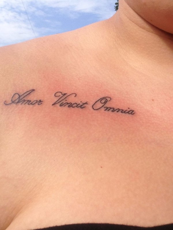 Vincit Omnia