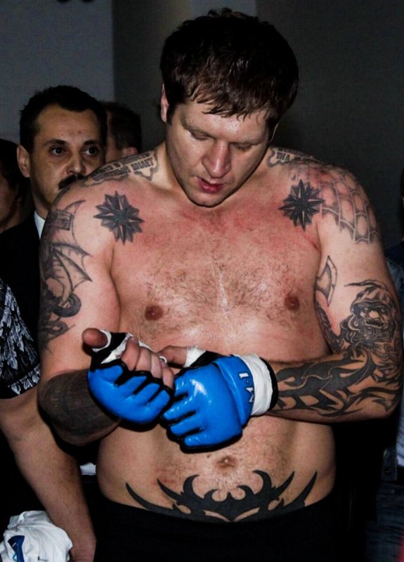 Александр Емельяненко 2004