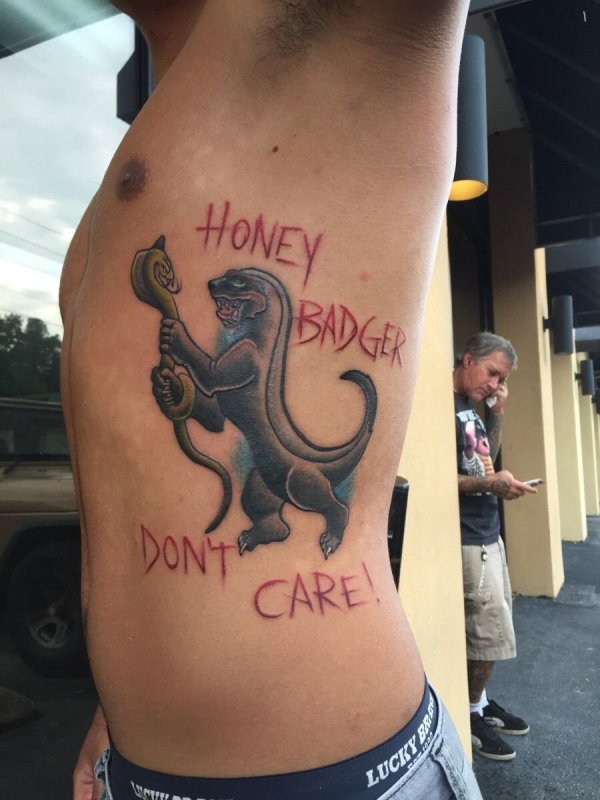 Honey Badger тату