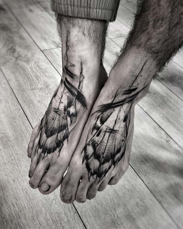 Эскиз бабочка тату Black work