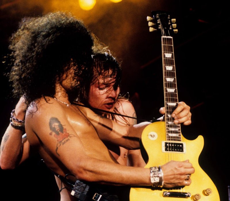 Тату Slash