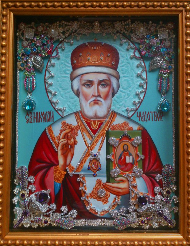 Святой Чудотворец