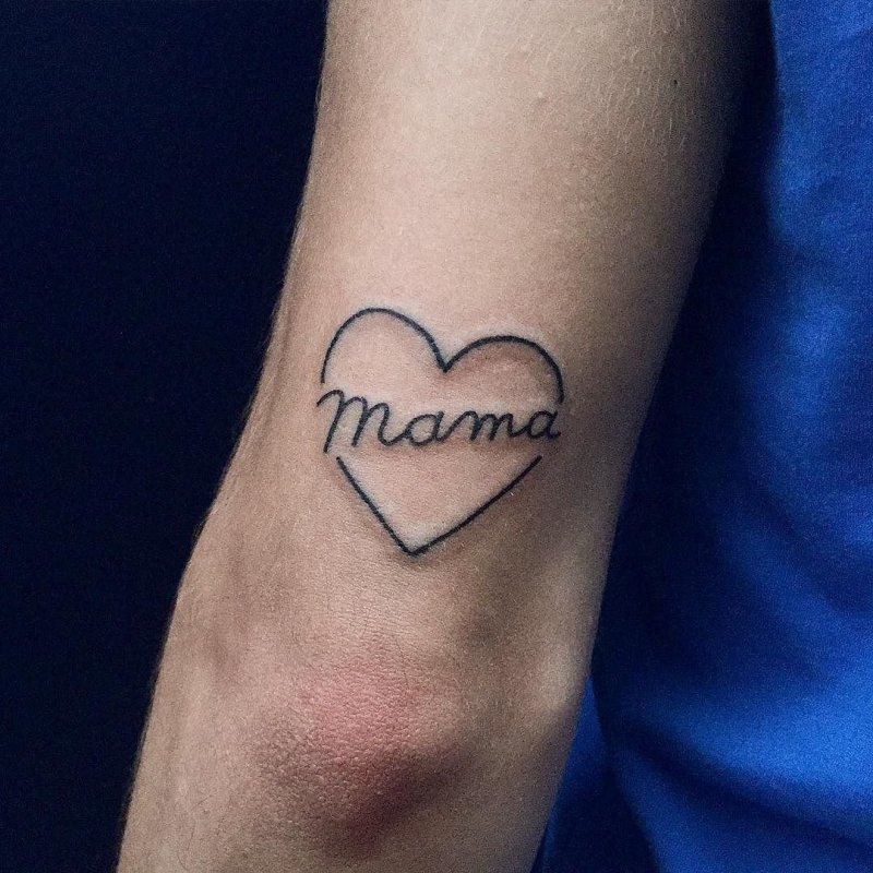 Тату сердце мама