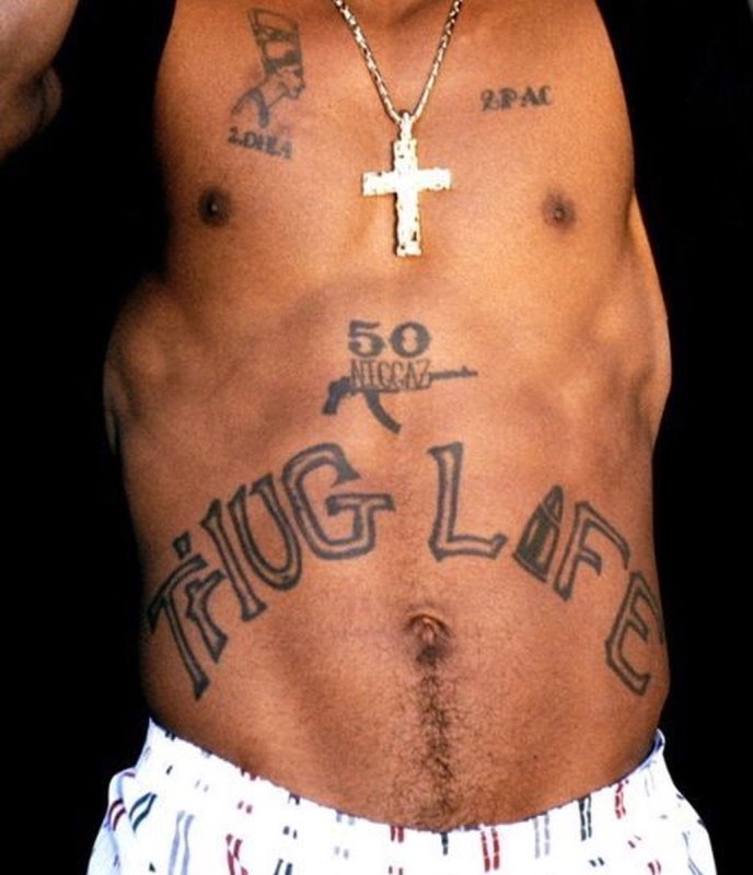 Тату 2pac Шакура