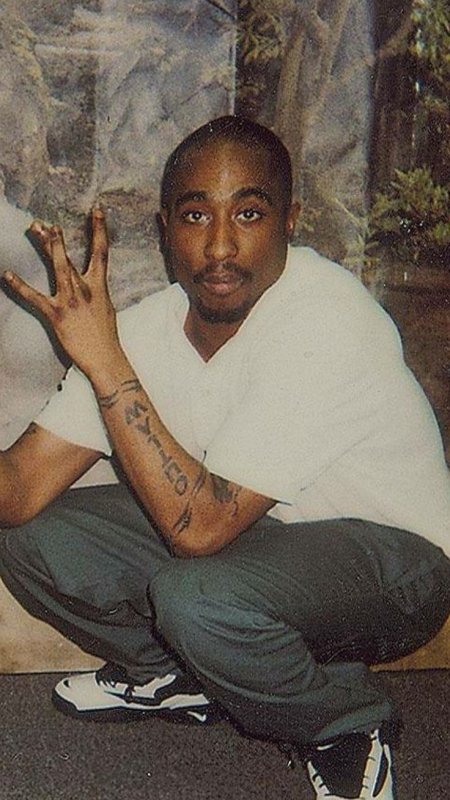 2pac Шакур голый