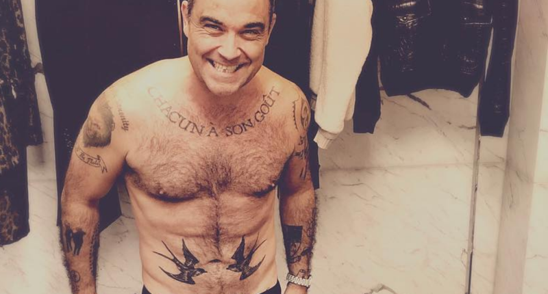 Robbie Williams торс