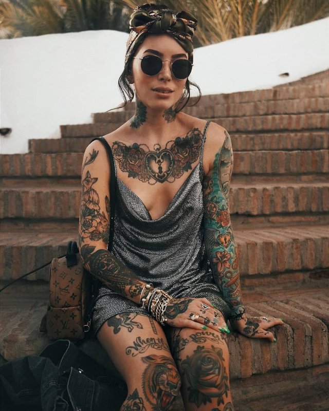 Саша Ларина модель