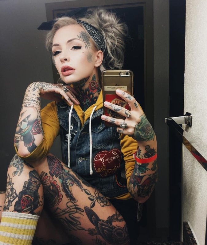 Утонченная француженка Valentina belleza