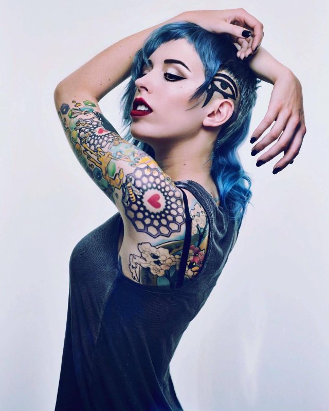 Модель Felisja Piana