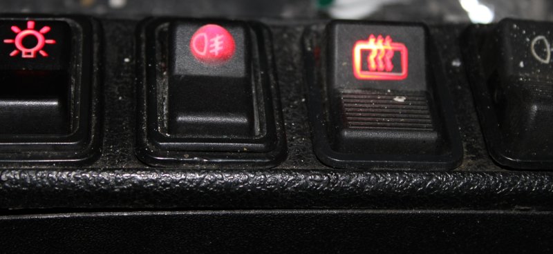 Кнопка аварийки 511.025