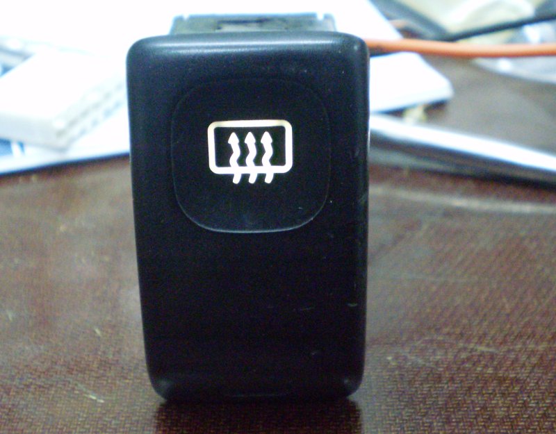 16a 12v трехпозиционный переключатель