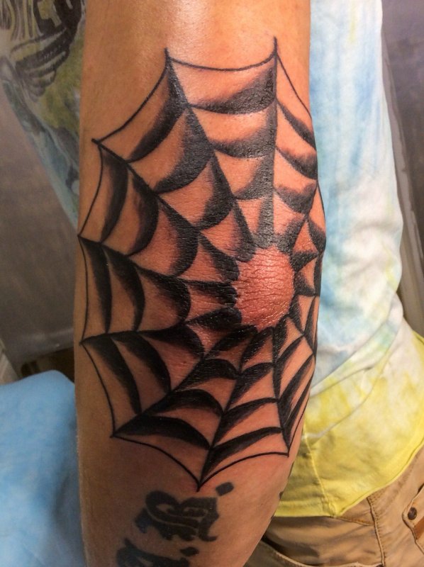 Tattoo blackwork паутина