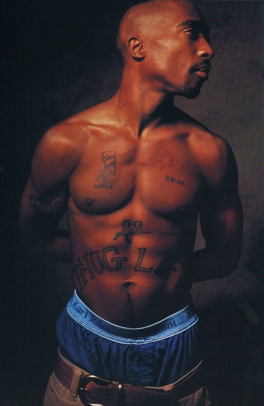Тату 2pac Шакура