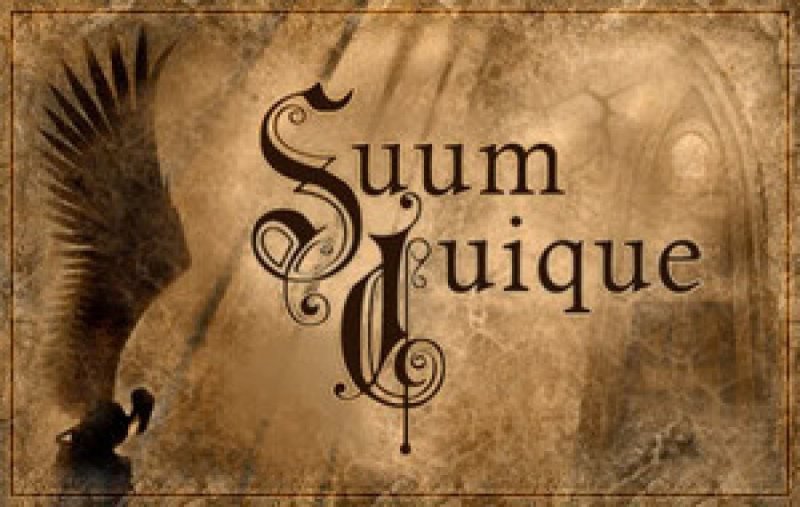 Тату с надписью cuique suum.