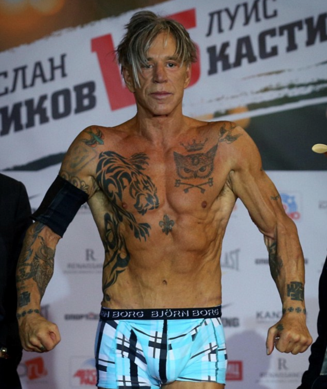 Микки Рурк тело