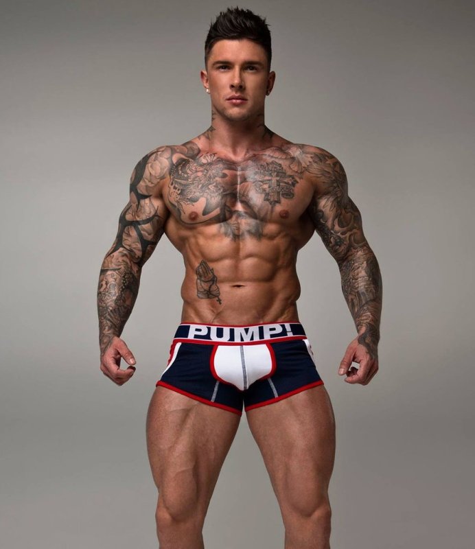 Andrew England bodybuilder