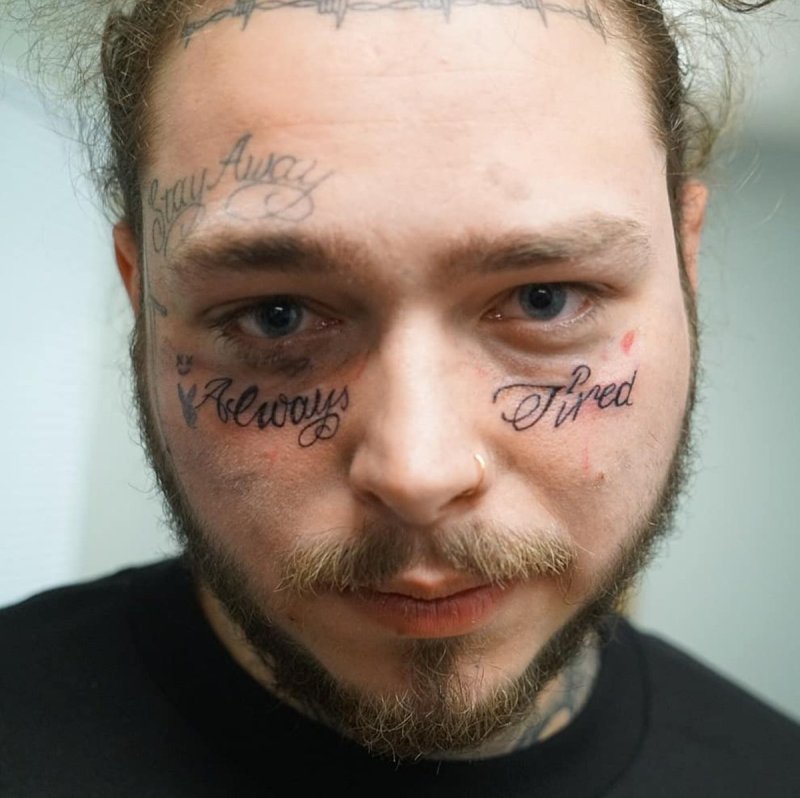Тату на лице