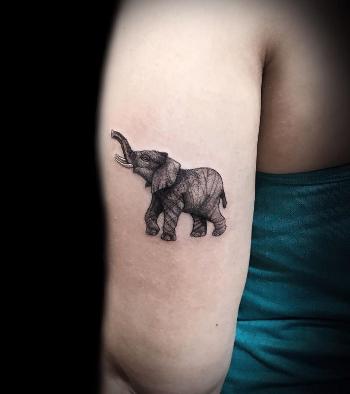 Fineline little Tattoo