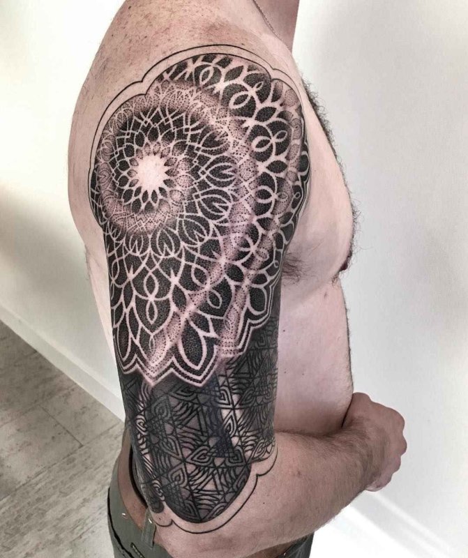 Blackwork тату Sleeve