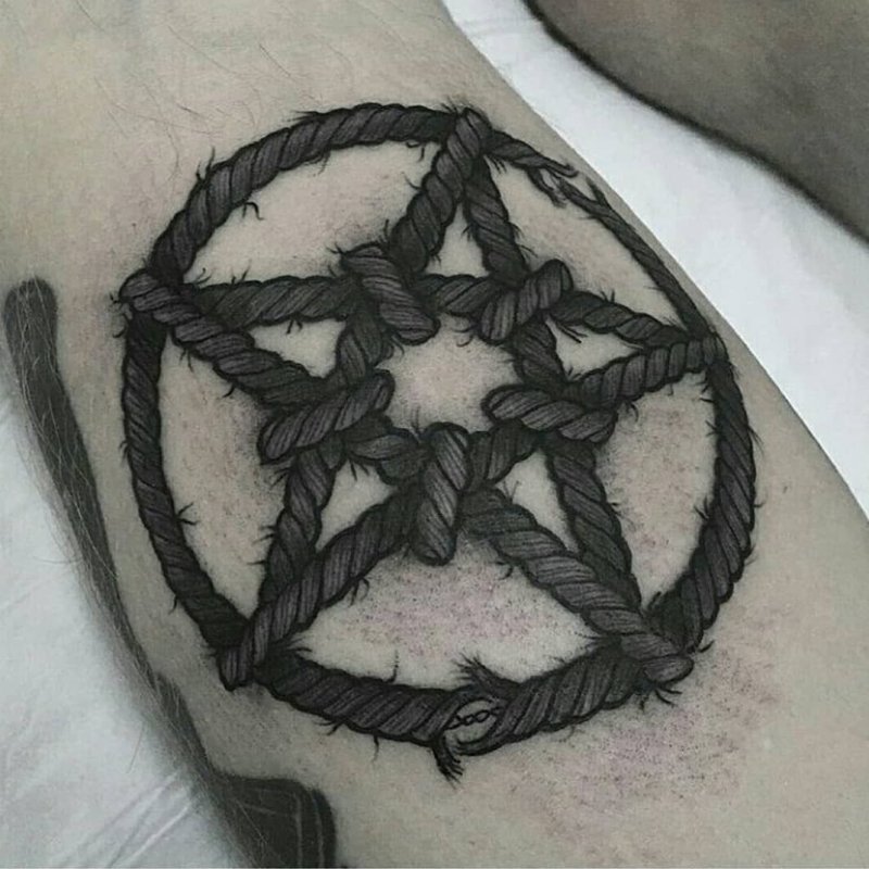Татухи знак зодиака Лев