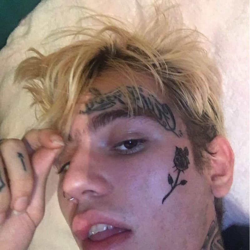 Lil Peep магшот