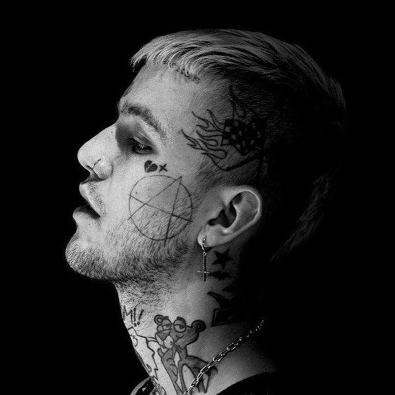 Lil Peep в профиль
