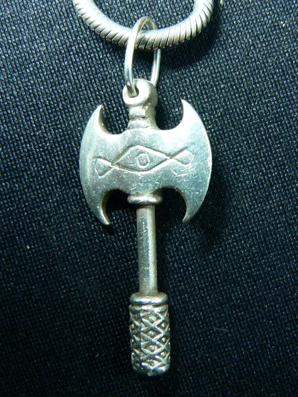 Минойский лабрис