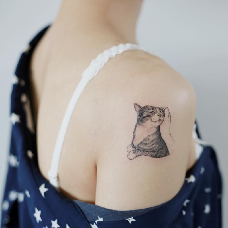 Татуировки кошки маленькие