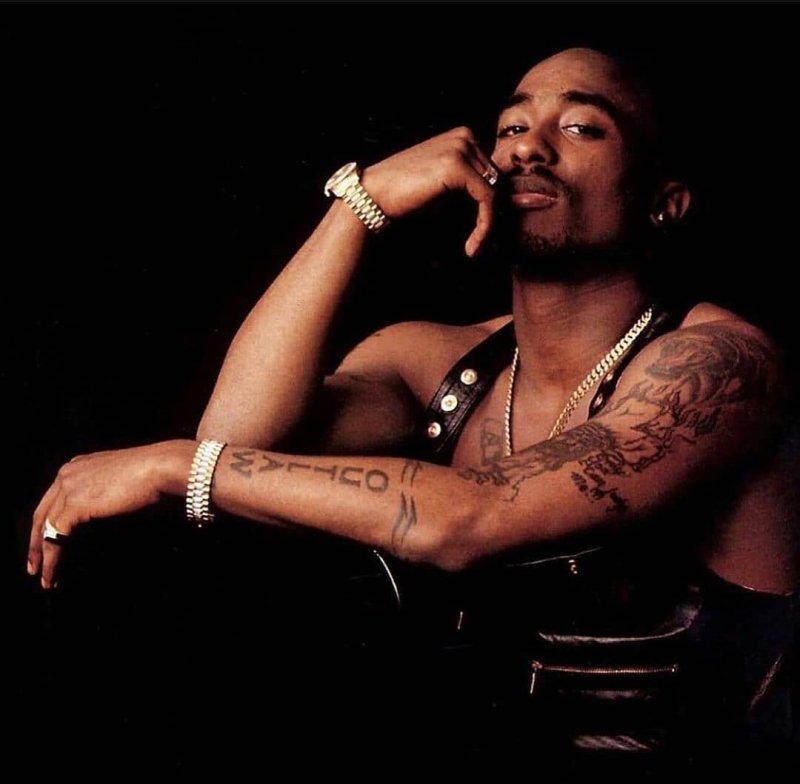 Тату 2pac Шакура