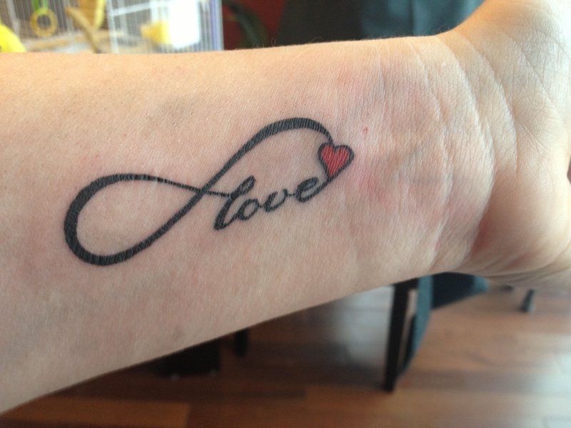 Тату Love