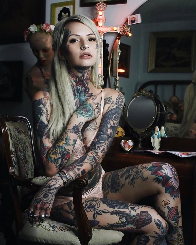 Cigno тату модель