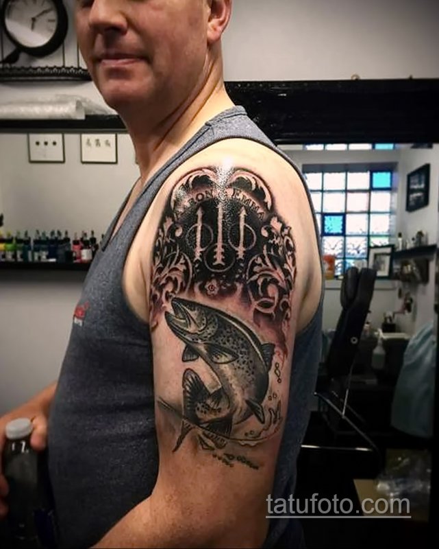 Перекрытие родимого пятна тату