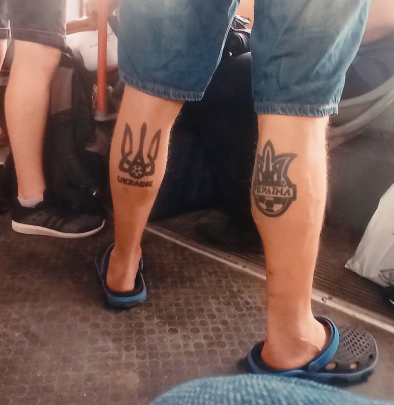 Тату Лионеля Месси на ноге