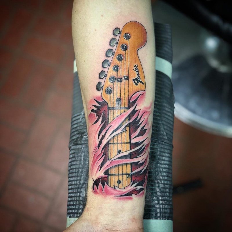 Тату Rock n Roll