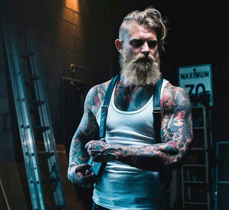 Канадец Josh Mario John