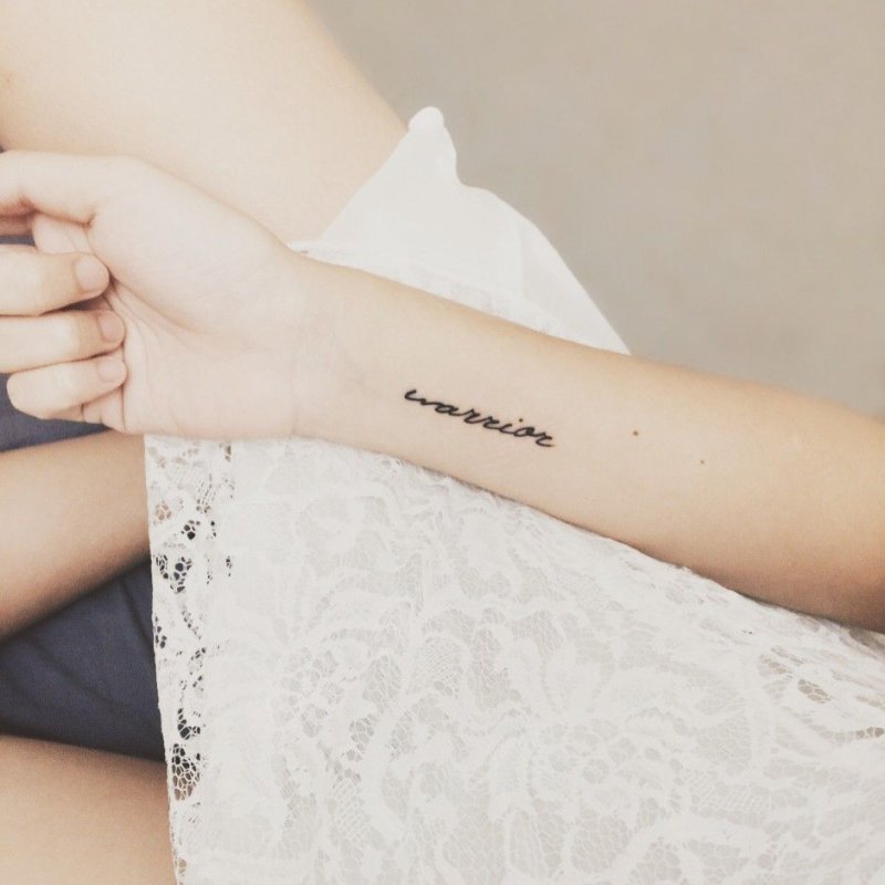 Fall in Love тату