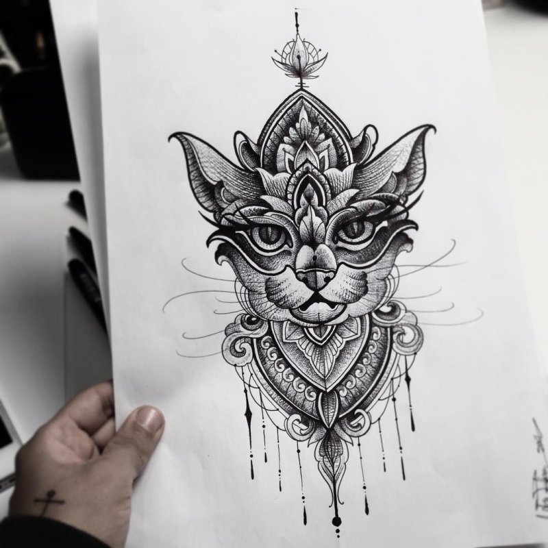 Тату черная кошка