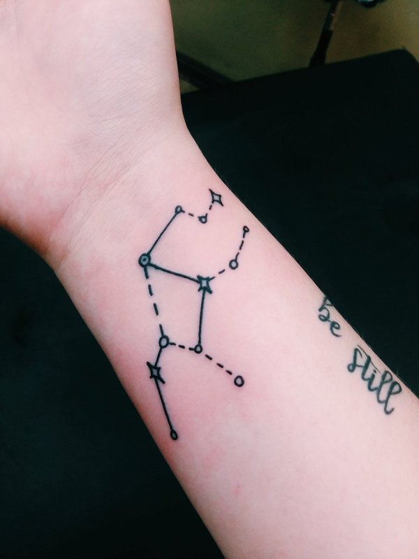 Virgo Созвездие тату