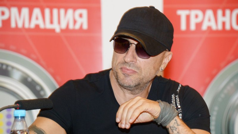 Тату Дмитрия Нагиева молитва