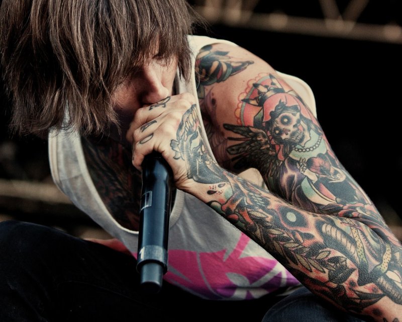Oliver Sykes 2020