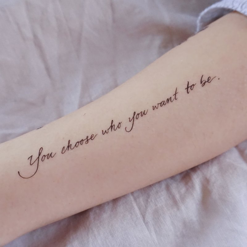 Татуировка be yourself